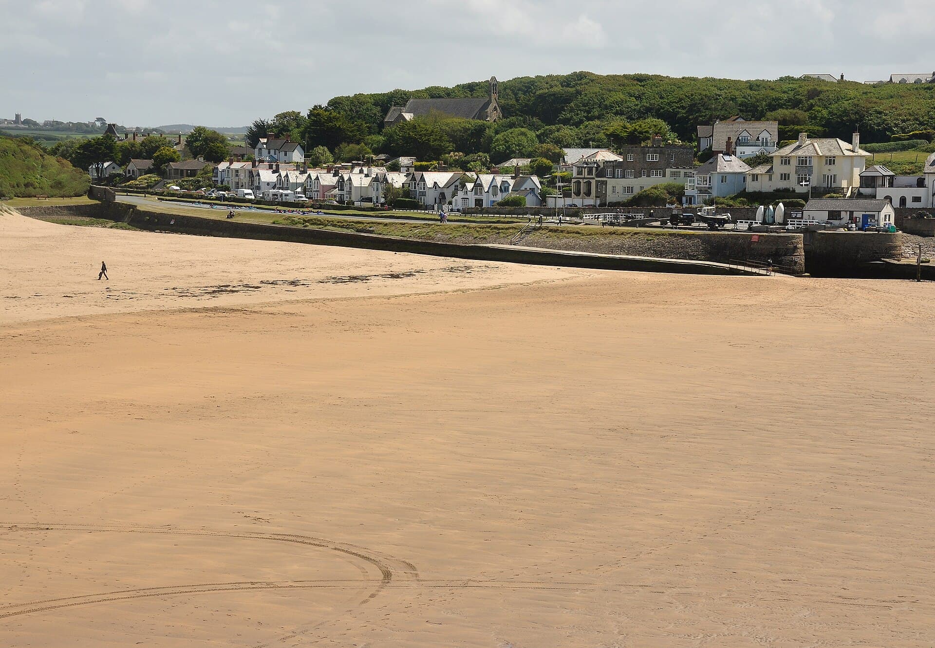 Summerleaze Beach and Bude Haven.jpg